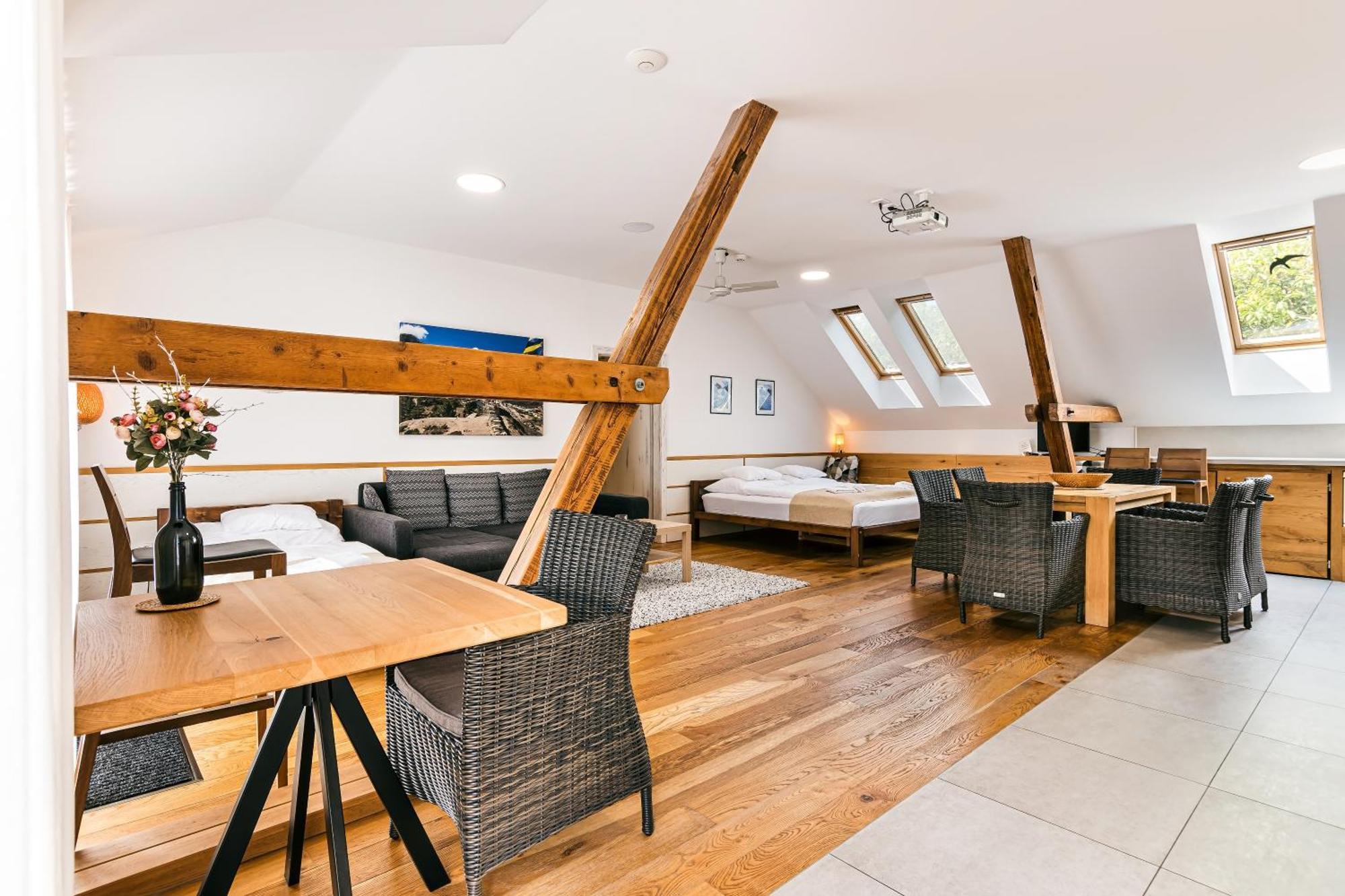 Statek Samsara Hotel Blansko Ngoại thất bức ảnh