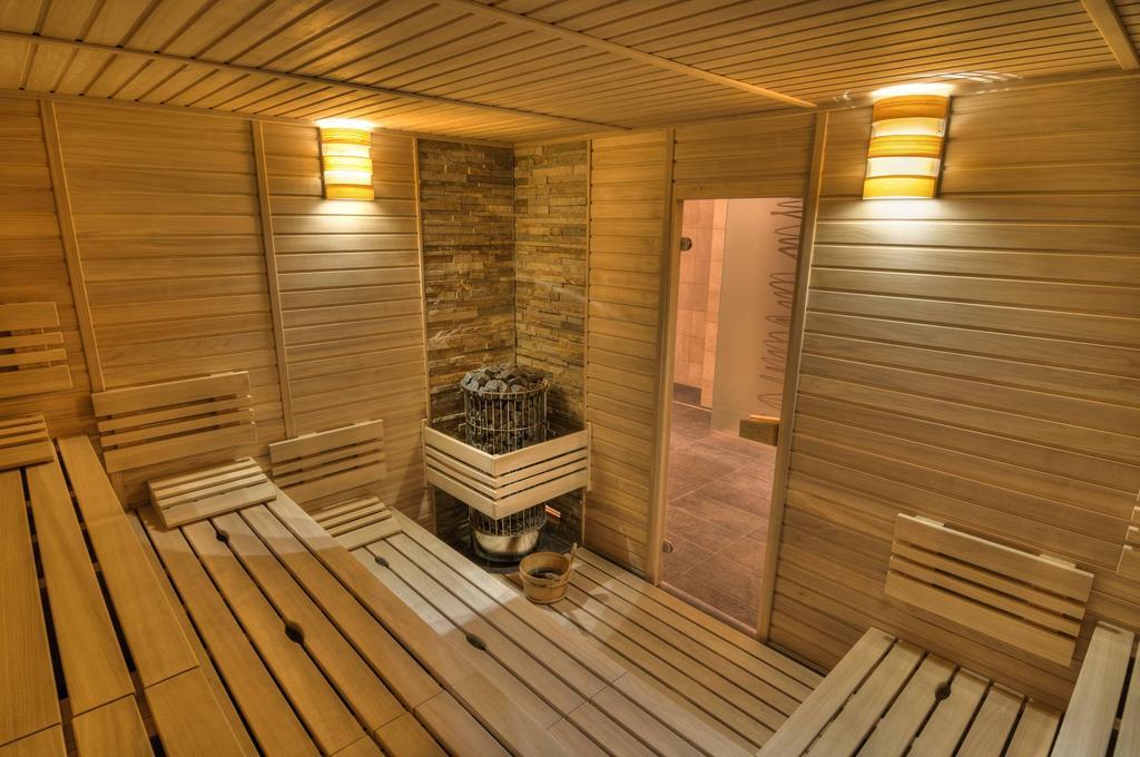 Statek Samsara Hotel Blansko Ngoại thất bức ảnh